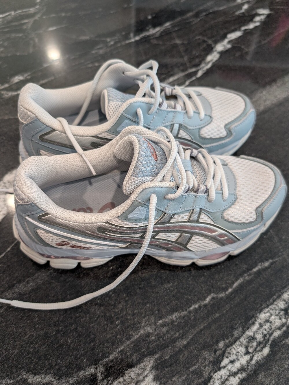 Asics White and Light Blue Women's Running Sneakers